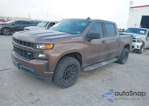 2019 Chevrolet Silverado 1500 Custom z USA, uszkodzony, nr VIN 3GCPWBEH3KG230623